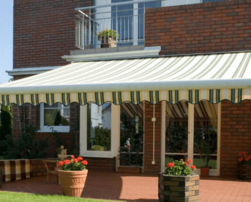 Patio Awning with Valance