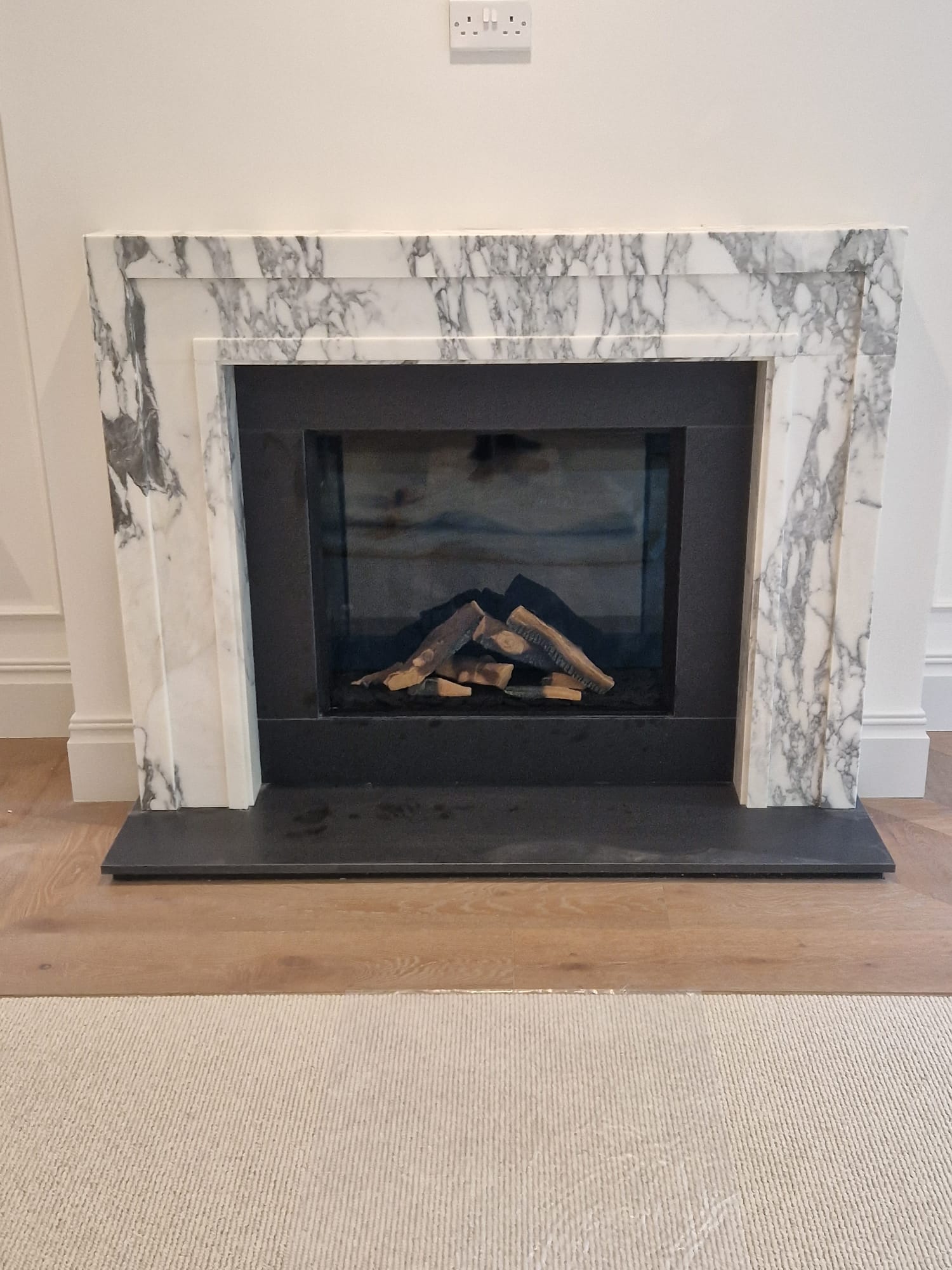 Modern Gas Fireplace Installation in Beaconsfield